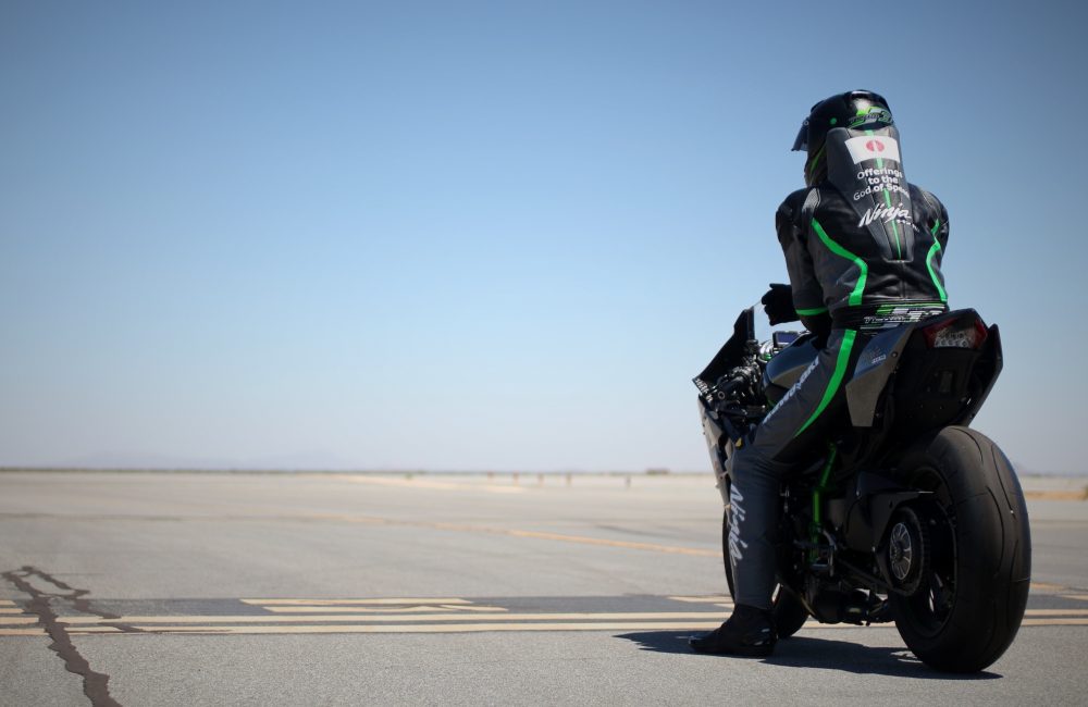 velocidad máxima Kawasaki Ninja H2R