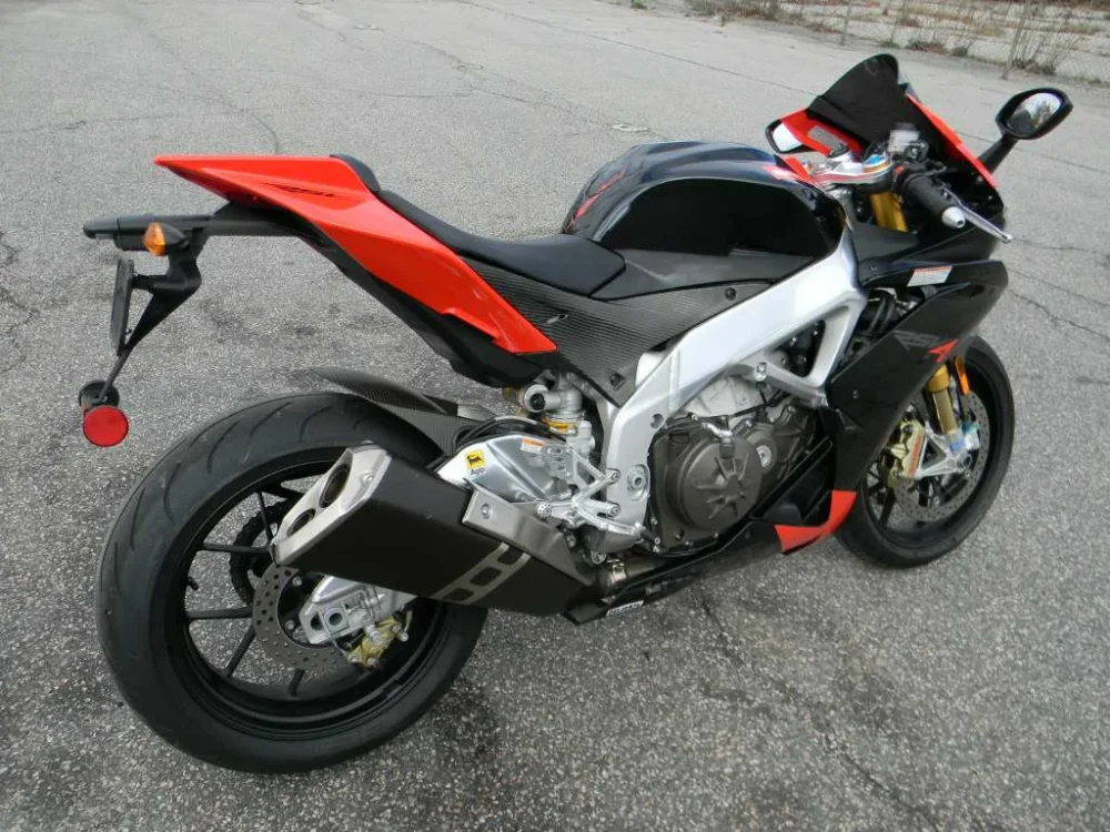 Aprilia RSV4