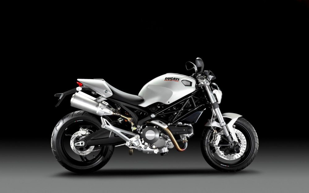 Ducati Monster 696